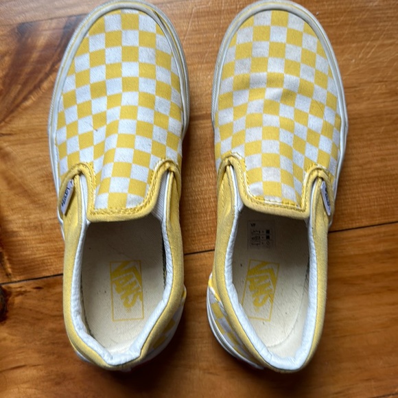 Kids yellow/white Vans slip on - Picture 1 of 4